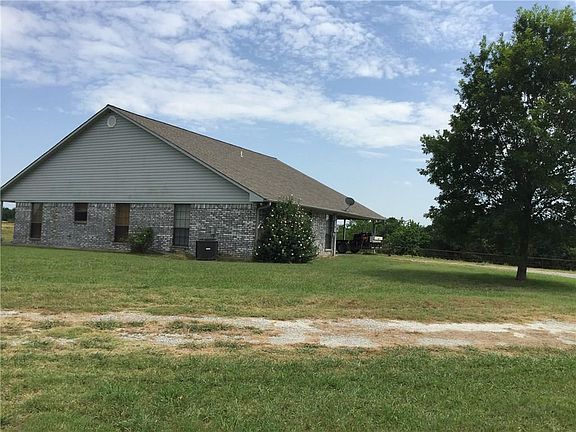 4th image of 957 County Road 1505