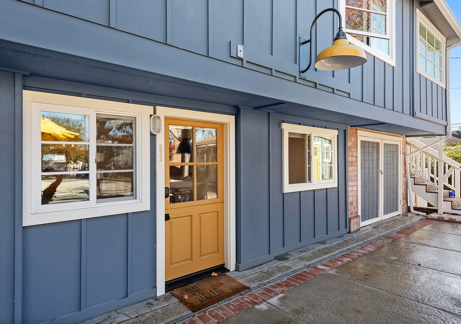 Mariposa Cottages — Photo 1