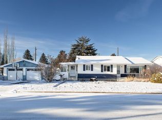 5218 E Lawton Ave, Blackfalds, AB T0C0J0