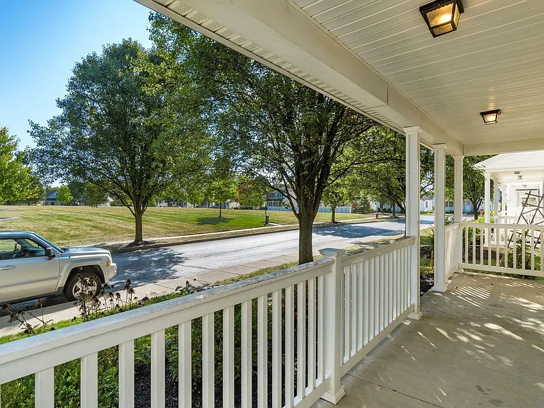 1383 Pansy St #200 — Photo 3