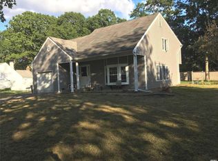 51 Sequoia Dr, Coram, NY 11727