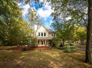 12310 Fox Lair Dr, Collierville, TN 38017