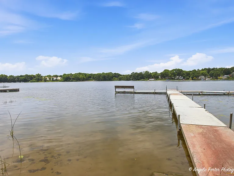38624 N Miller Rd — Photo 22