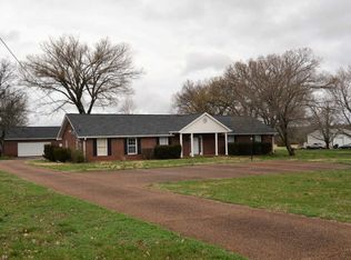 1990 Old Farmington Rd, Lewisburg, TN 37091