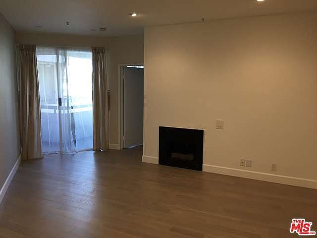 2nd image of 525 S Berendo St Unit 302