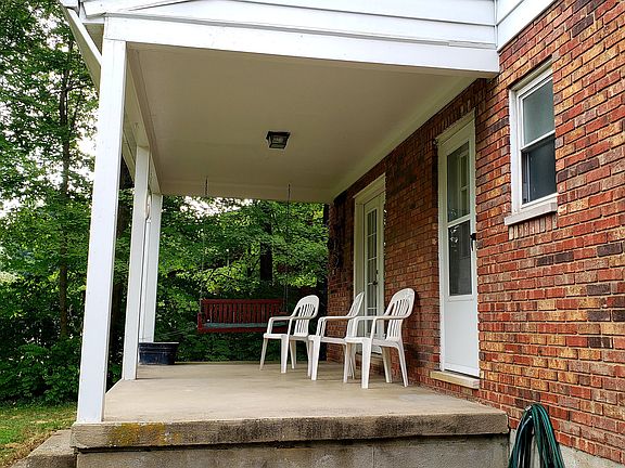 5th image of 7861 Woody Hollow Dr