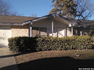 5211 Village Row, San Antonio, TX, 78218