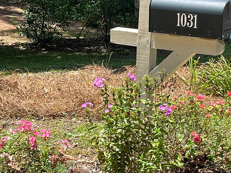 Mailbox
