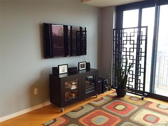 4th image of 101 Curry Ave Unit 536
