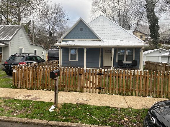 3rd image of 312 Oglewood Ave