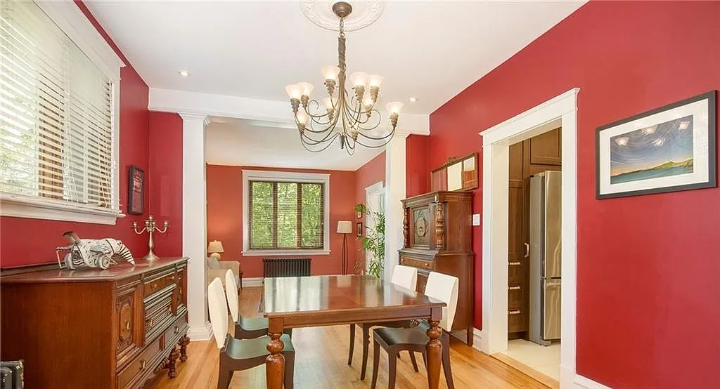 41 Acacia Avenue - 1 — Photo 4
