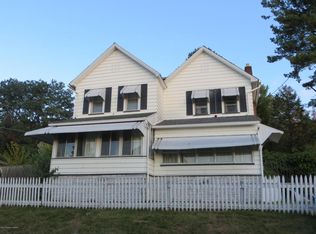 1047 Spruce St, Wilkes Barre Township, PA 18702