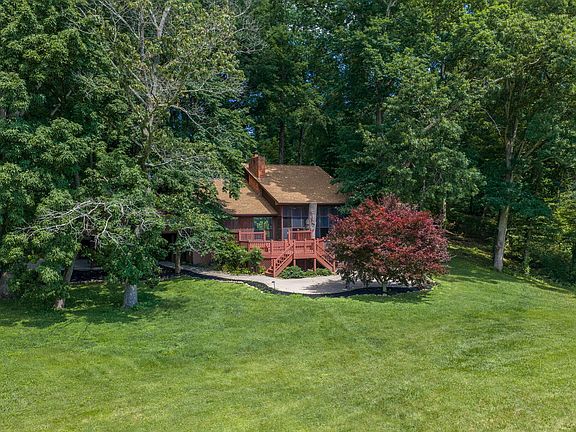 3rd image of 1435 Collins Rd