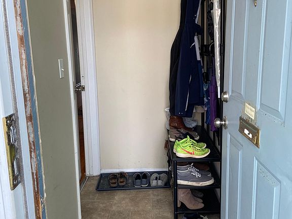 2nd image of 3308 N Southport Ave #1