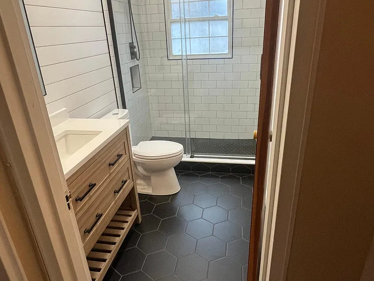 21909 Snow Ave — Photo 12