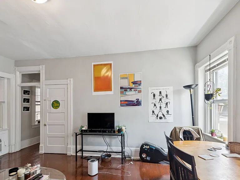 3431 Spring Garden St #1F — Photo 17