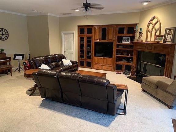5th image of 2228 Hidden Woods Ct