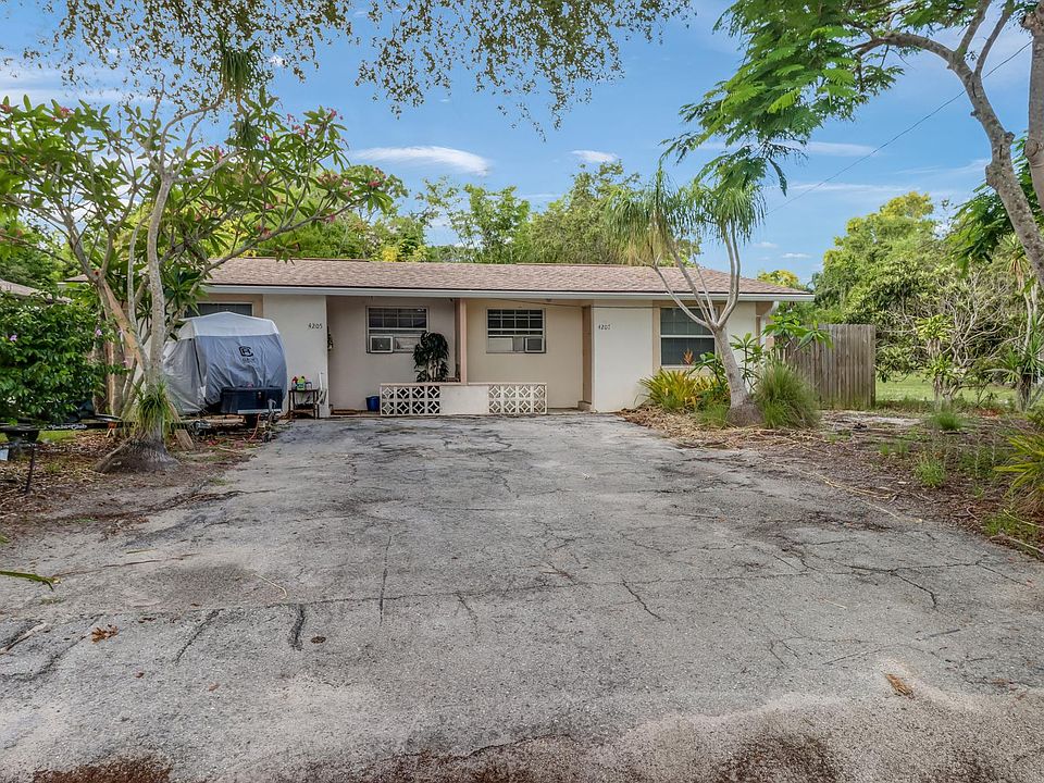1st image of 4205 Springs Ln #4207