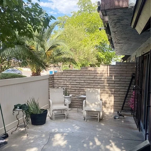 4461 Buena Vista Dr — Photo 16