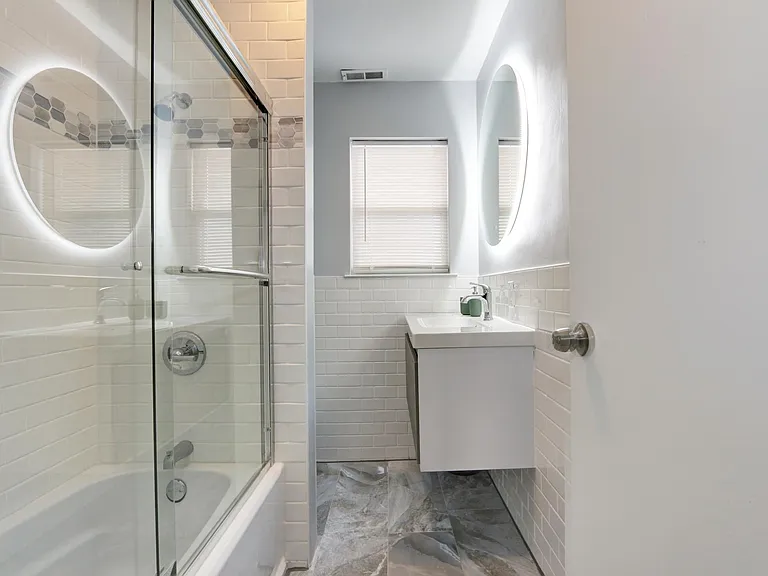 102 N Baltimore Ave #B — Photo 16