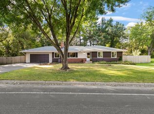 2364 Case Ave E, Maplewood, MN 55119