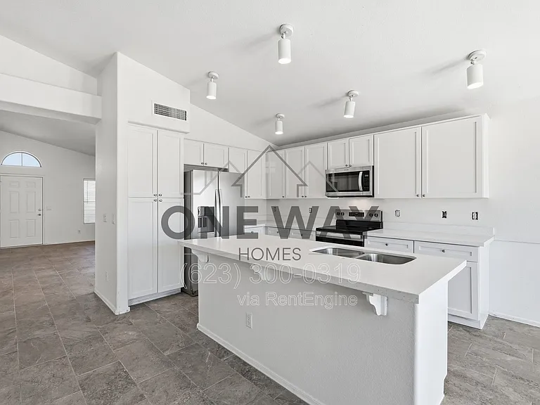 4622 E Summerhaven Dr — Photo 11