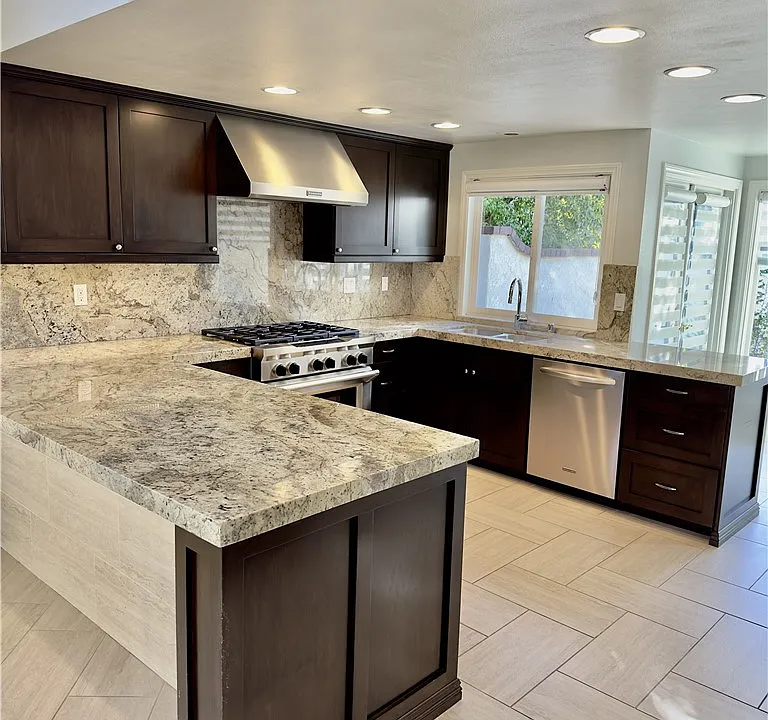 43 Beachcomber Dr