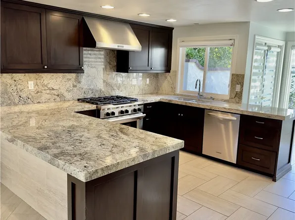 43 Beachcomber Dr, Corona Del Mar, CA 92625