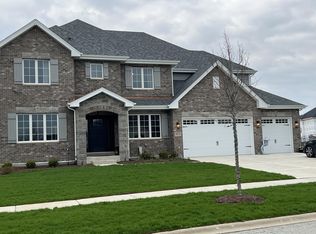 8473 Stone Creek Blvd, Frankfort, IL 60423