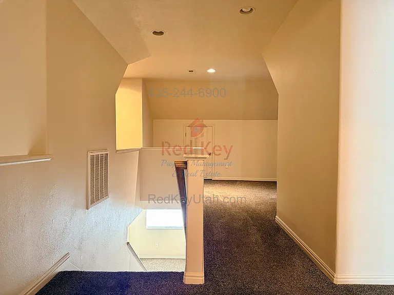 117 E 1910 N — Photo 17