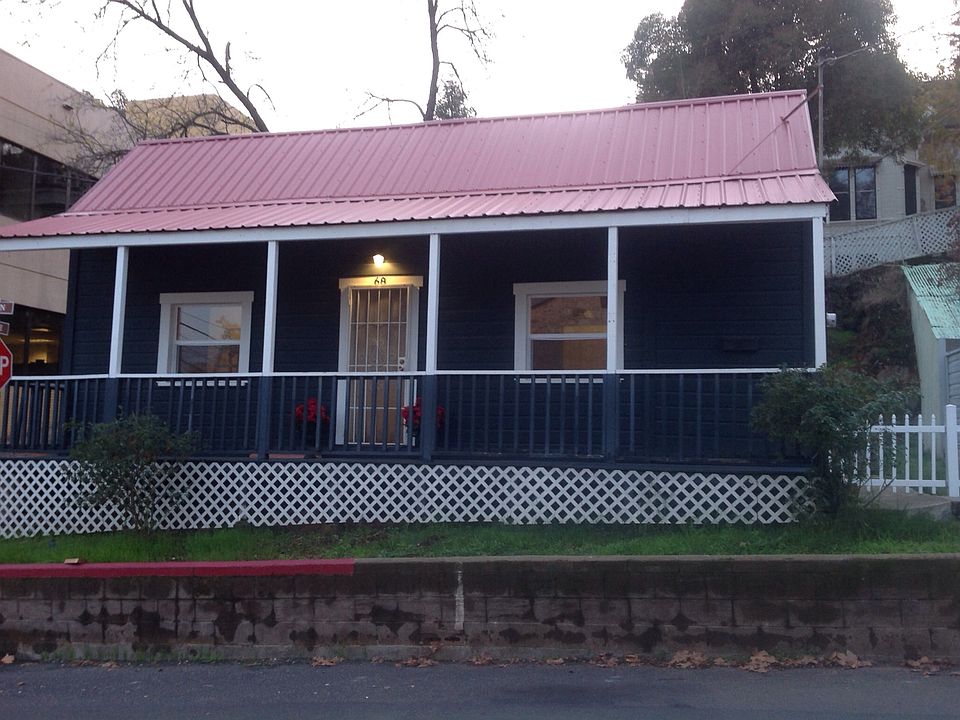 1st image of 68 N Green St