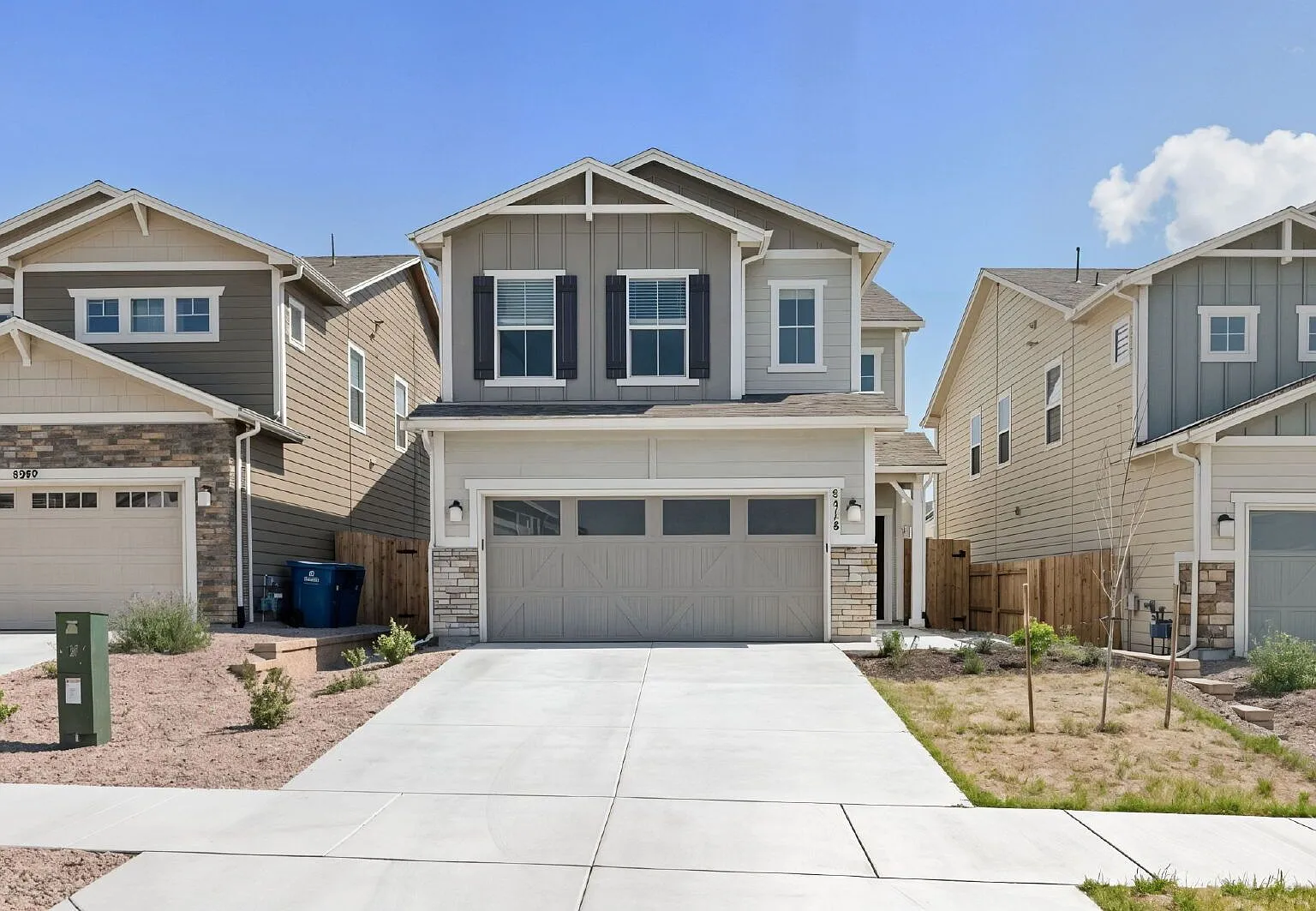 3 bed, 2.5 bath, 2066 sqft, $2,500 — Photo 1