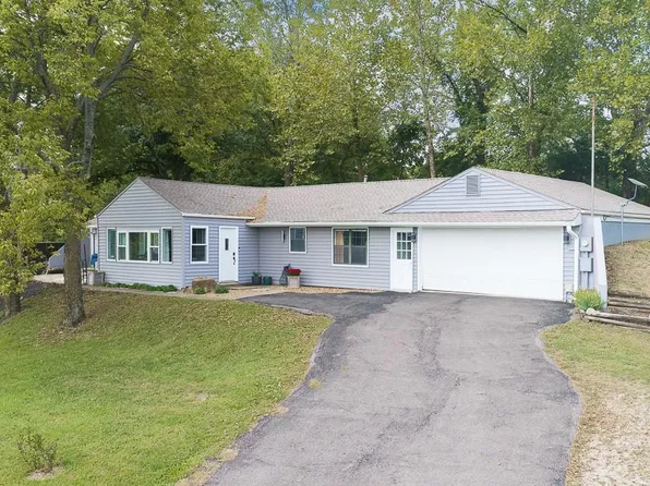 18357 228th St, Tonganoxie, KS 66086