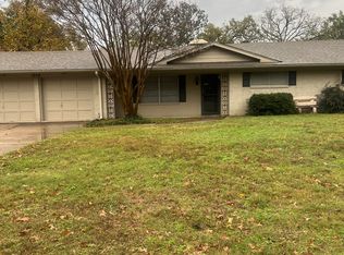 1208 Texas St, Sulphur Springs, TX 75482