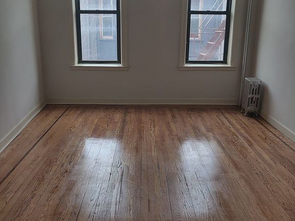 2nd image of 4306 46th St APT 2K