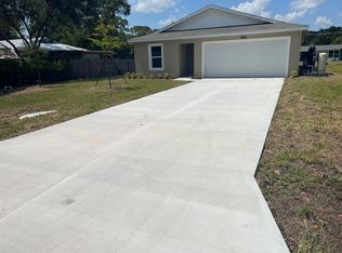 7602 Pensacola Rd, Fort Pierce, FL 34951