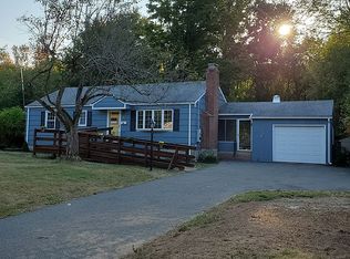 26 Westbrook Rd, Rocky Hill, CT 06067
