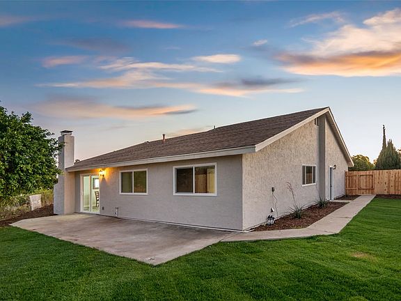 2nd image of 4744 Crooked Creek Ct