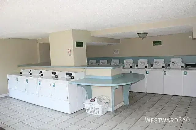 2754 N Hampden Ct #605 — Photo 11