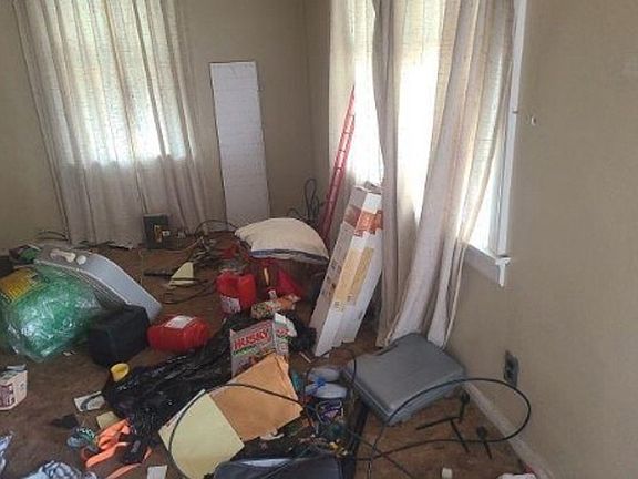 Additional Living Room