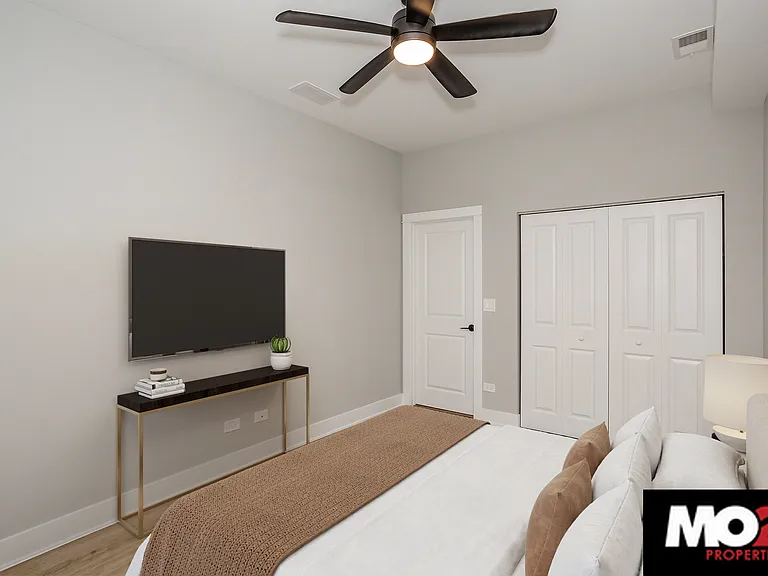 2407 N Kedzie Blvd #101 — Photo 6