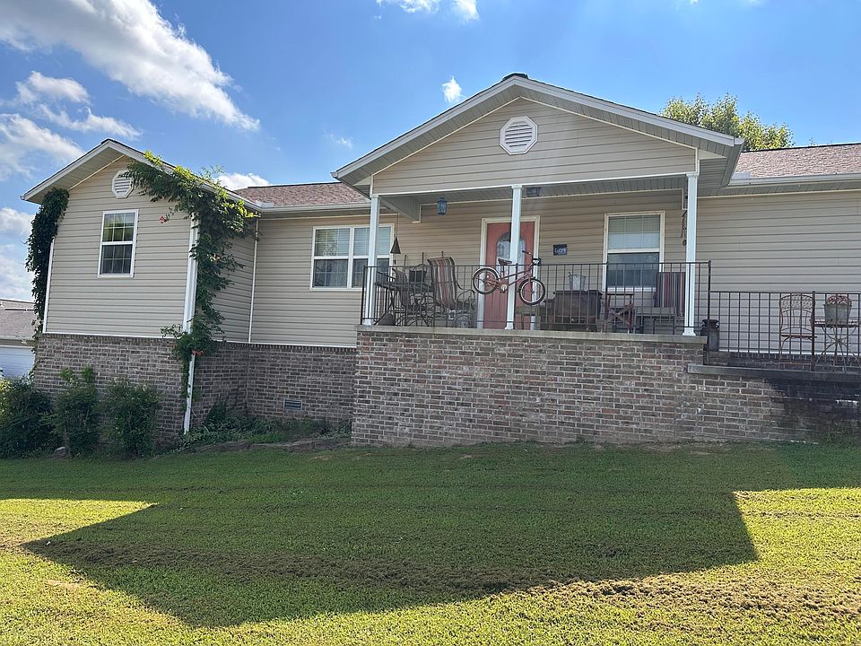 1st image of 604 Paradise Heights Drive