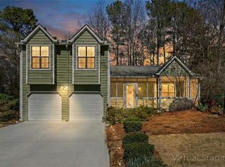 635 Cranberry Trl, Roswell, GA 30076