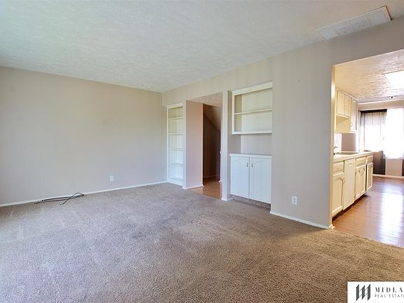 4th image of 2722 Woodbine Ct