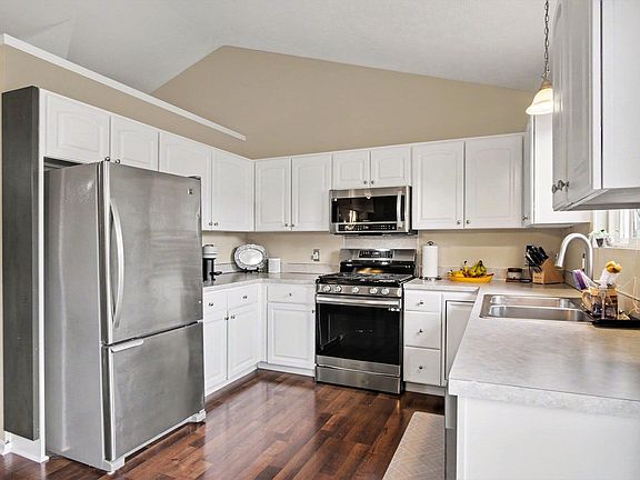 4th image of 3014 Stonewood St NW
