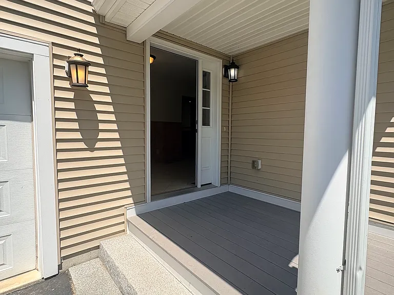 51 Lyman St #49 — Photo 6