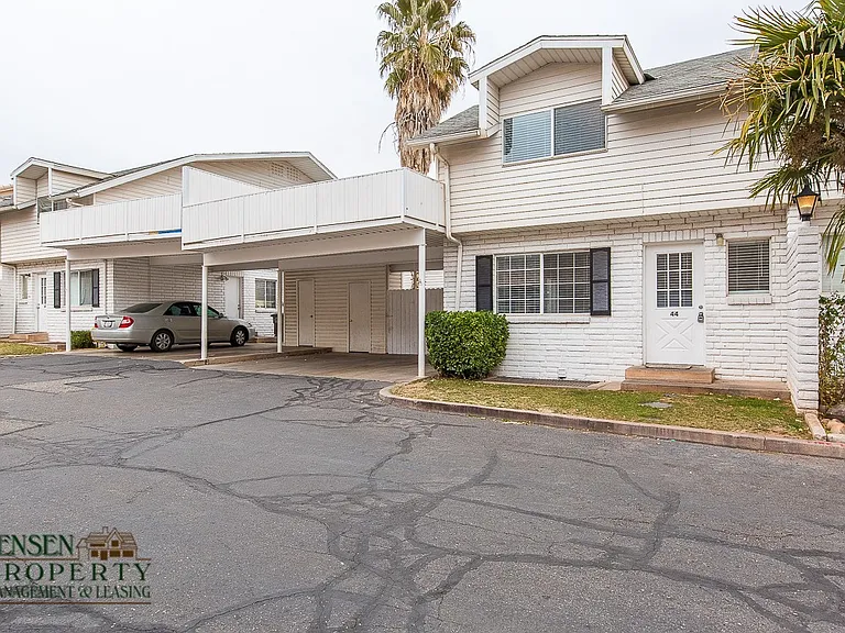781 N Valley View Dr #44 — Photo 3