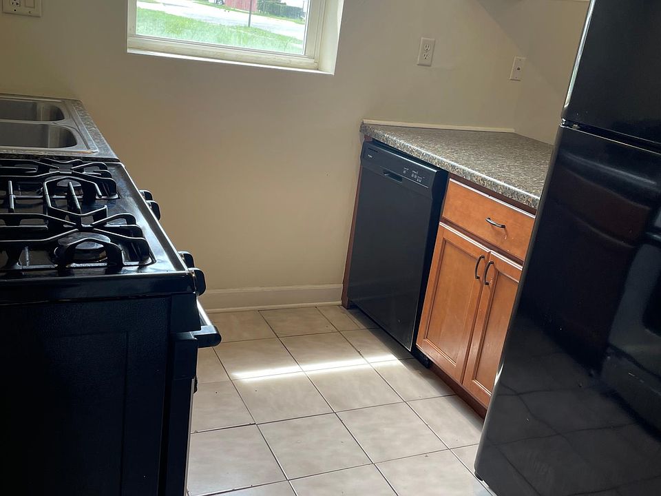 1st image of 1310 W 151st St APT 1