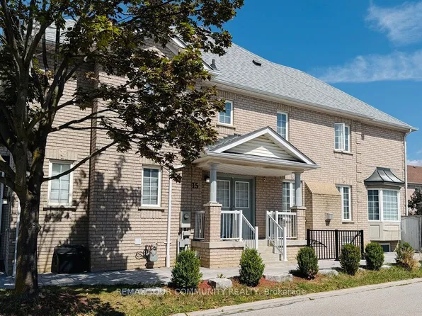 15 Benjamin Hood Cres, Vaughan, ON L4K 5M3