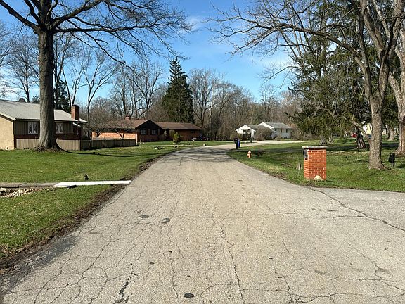 5th image of 3320 Sycamore Knolls Dr